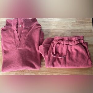 Cute Waffle Knit Set!